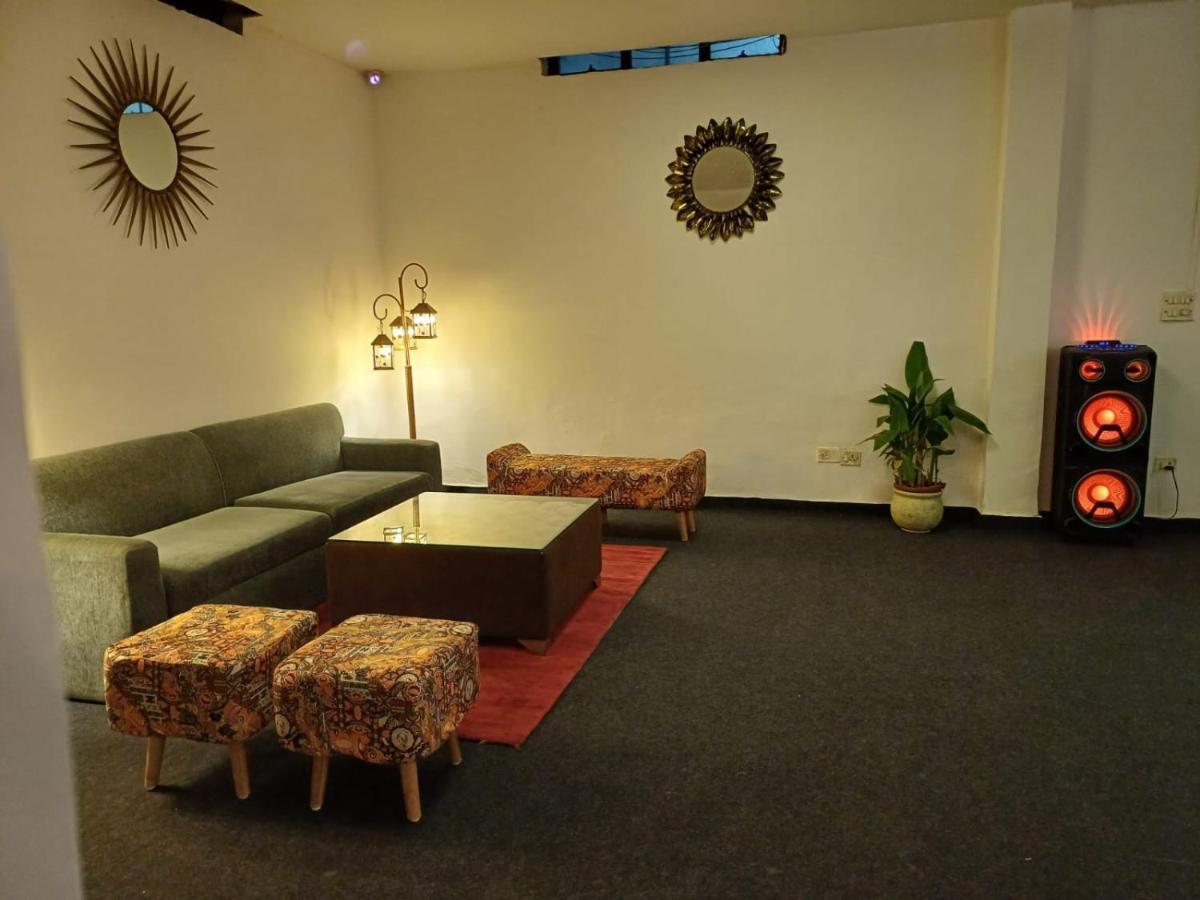 Hotel Elite Sector 45 I Gurgaon Central I Couple Friendly Zewnętrze zdjęcie