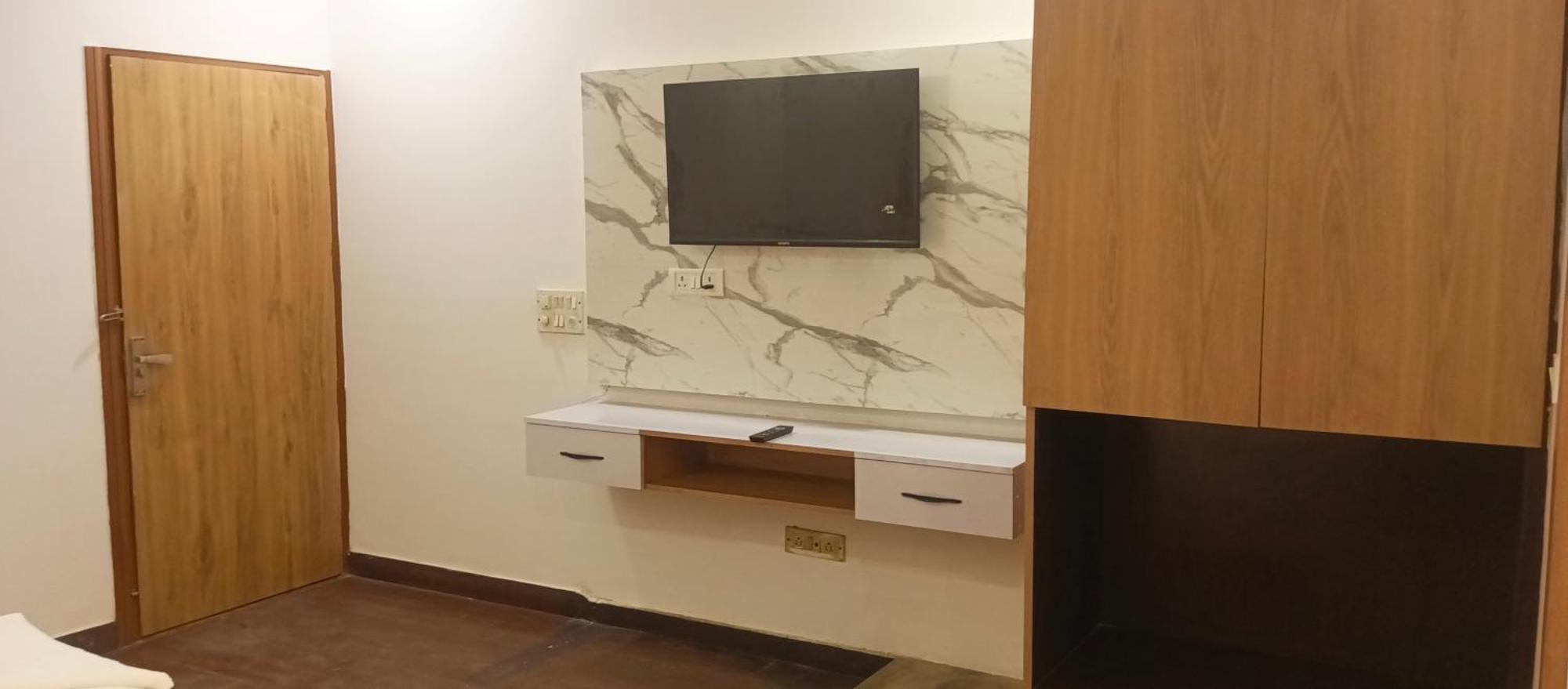 Hotel Elite Sector 45 I Gurgaon Central I Couple Friendly Zewnętrze zdjęcie