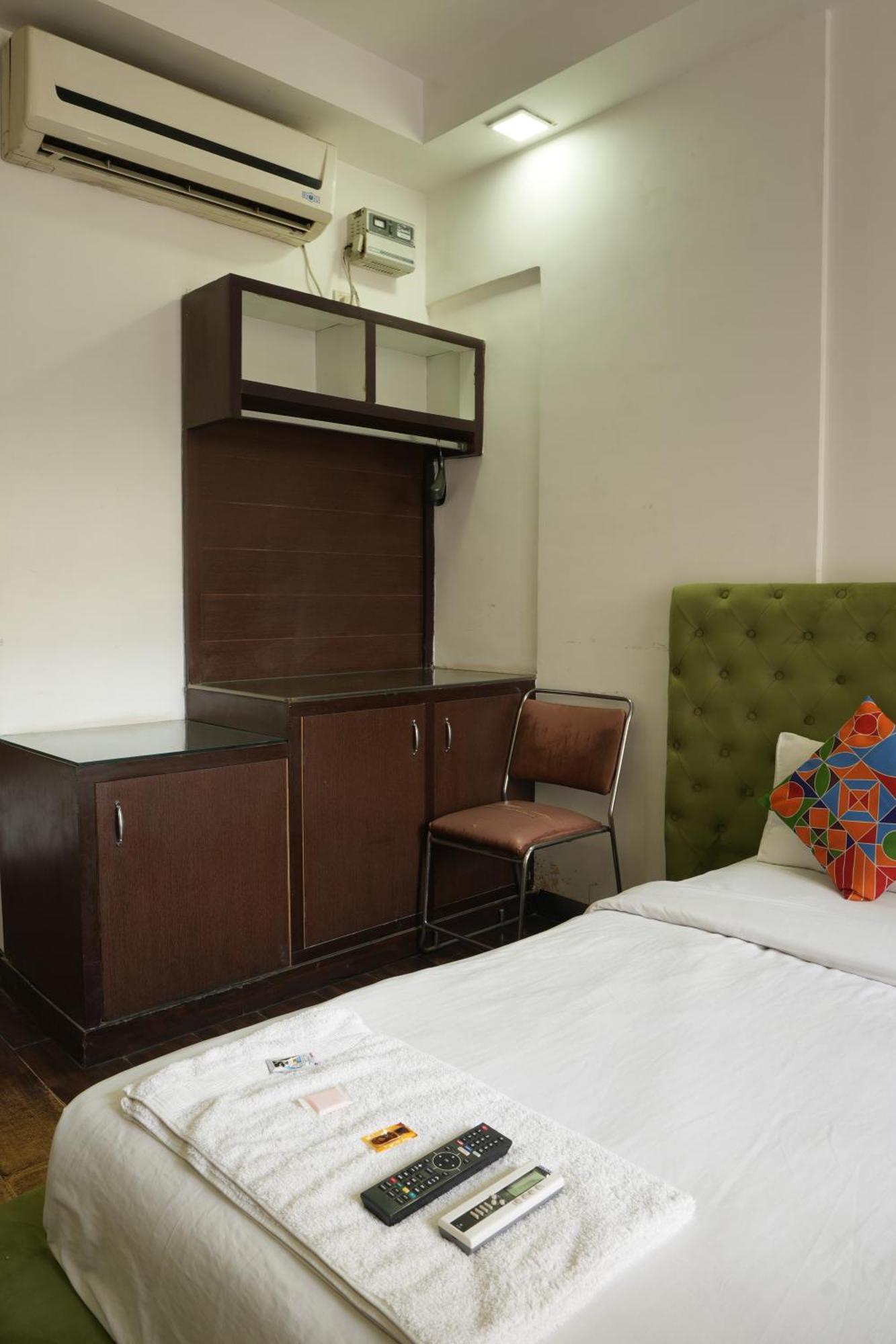 Hotel Elite Sector 45 I Gurgaon Central I Couple Friendly Zewnętrze zdjęcie
